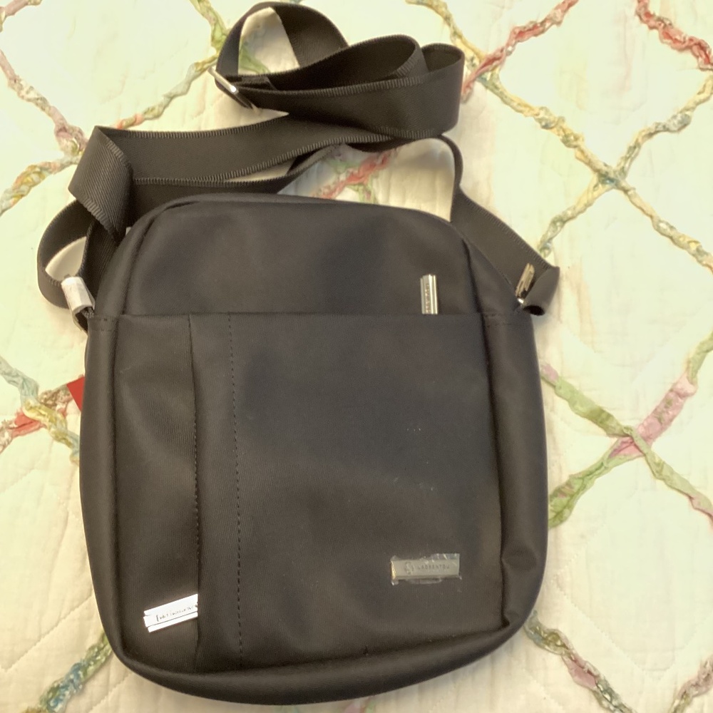 Laorentou men’s/unisex bag